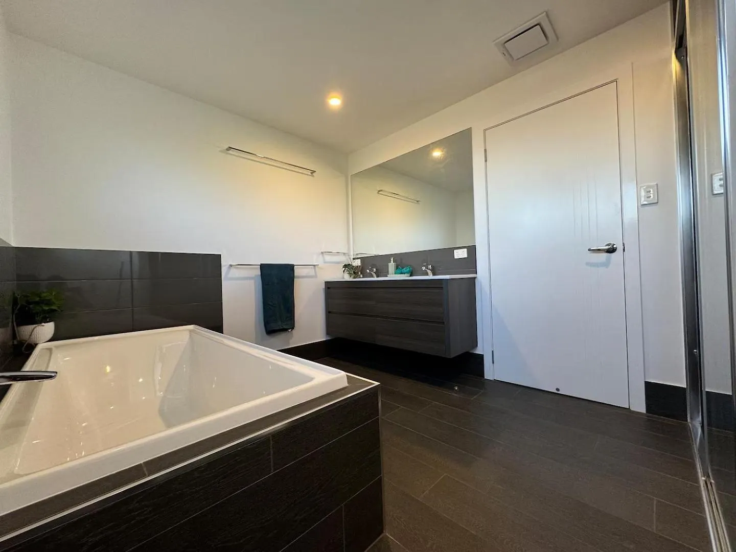 4Br Haven In Macgregor - Family Fun Awaits Διαμέρισμα Μπρίσμπεϊν 0*,  Αυστραλία